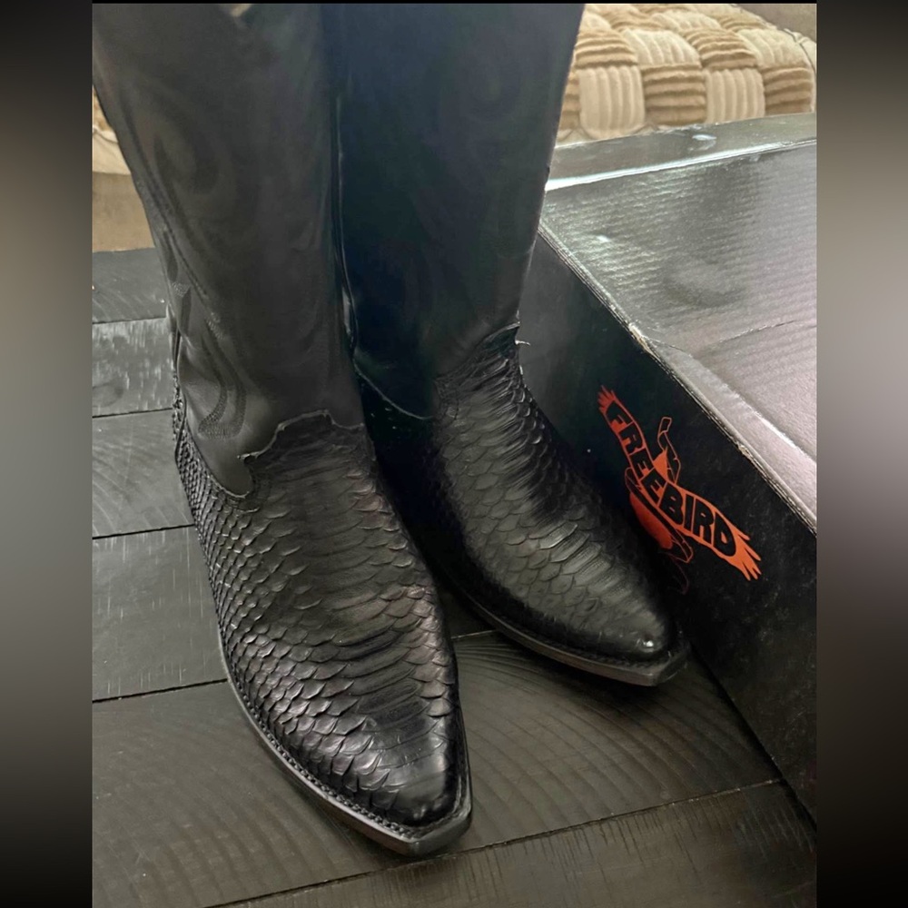 Freebird Black Textured Men's Western Boots